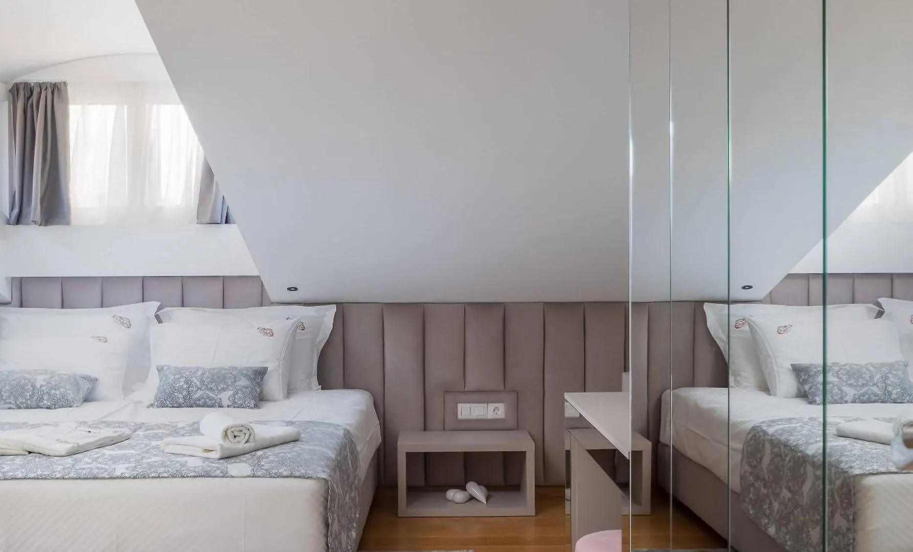 Stunning Villa Scorpaena With Swimming Pool Задар Хорватия
